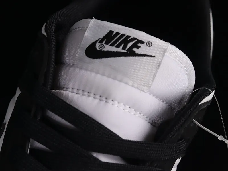 All categories Nk SB Dunk Series Nk SB Dunk Low low-top sneakers C version Nk Dunk Low "Twist Panda" Mutated Panda SB low-top sports and leisure sneakers DZ2794-001
